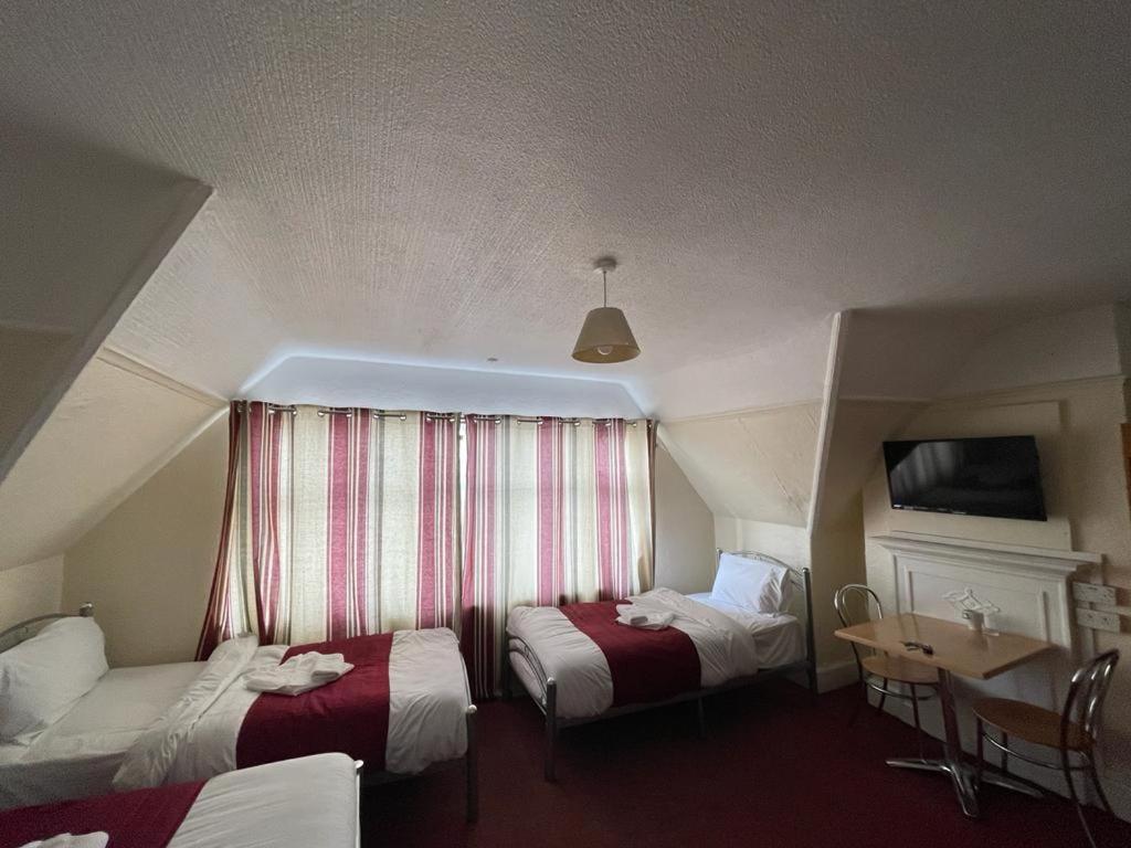 St Nicholas Hotel
